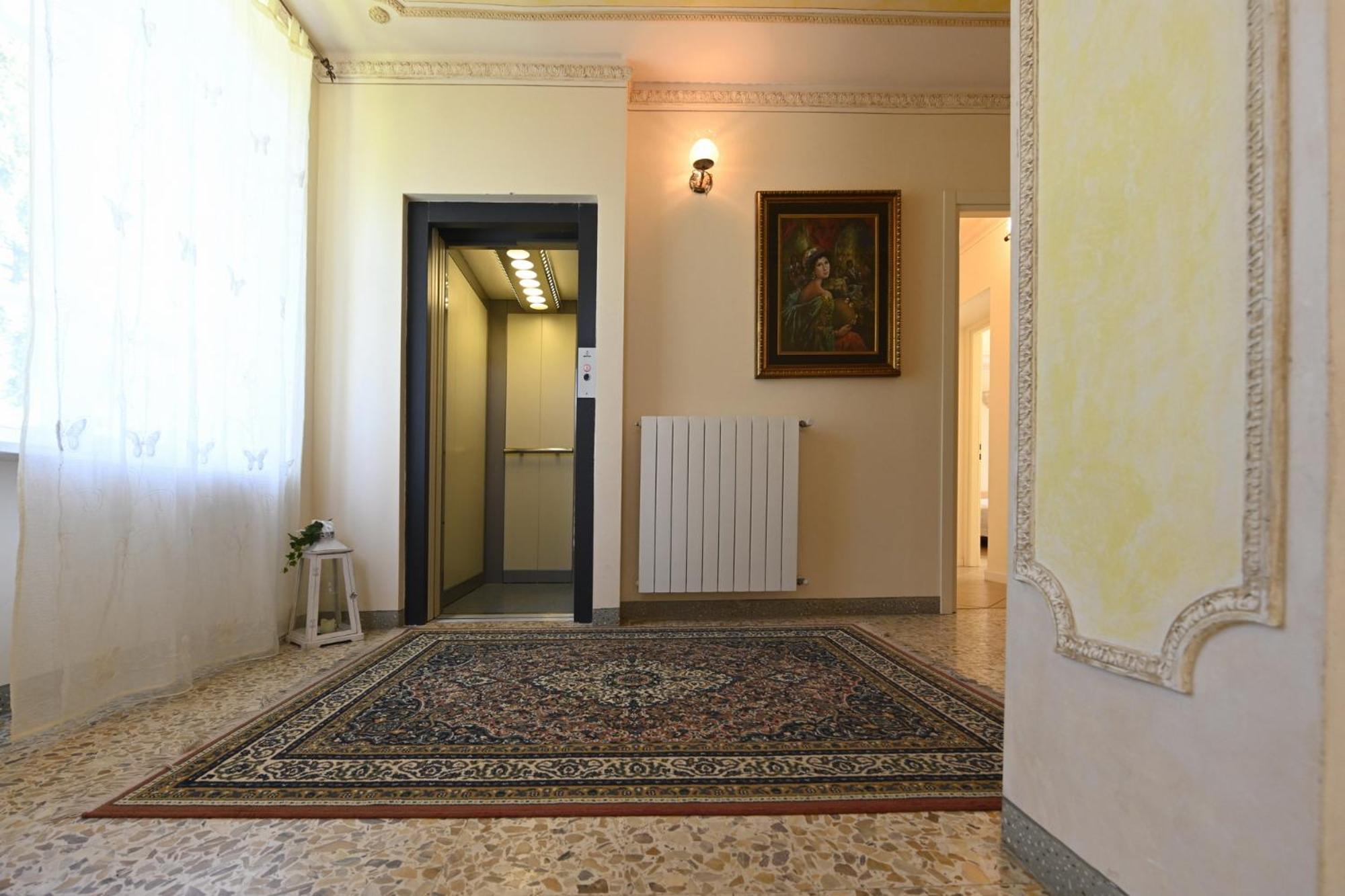 Residenza Villa Maria Roncola Екстер'єр фото